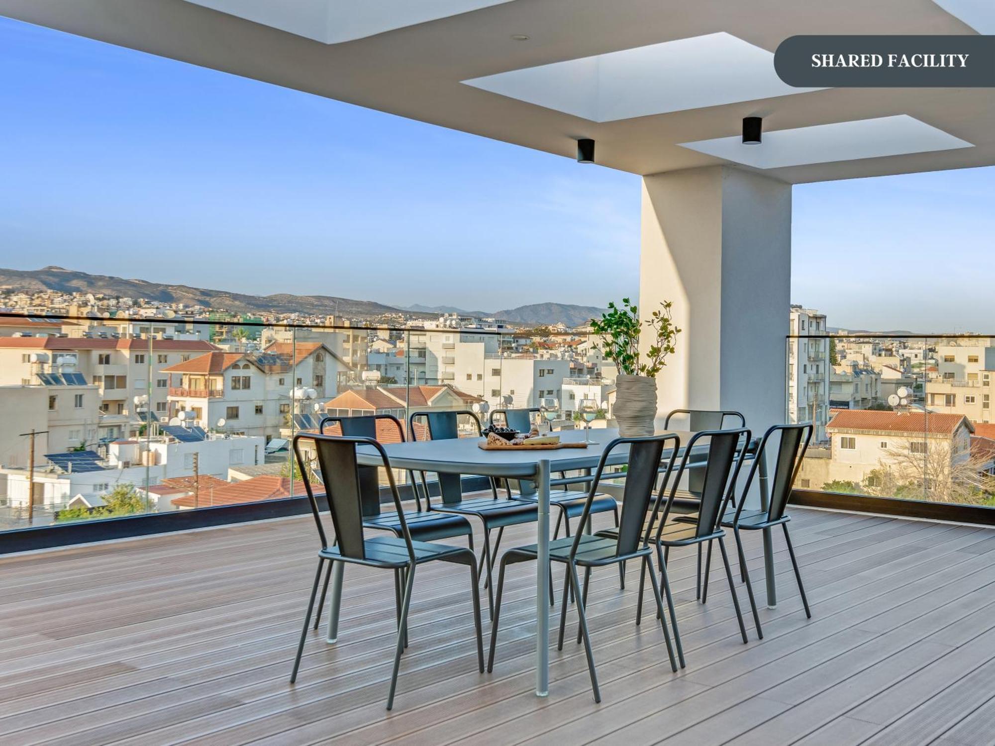 Sanders Crystal 2 Limassol Exterior photo
