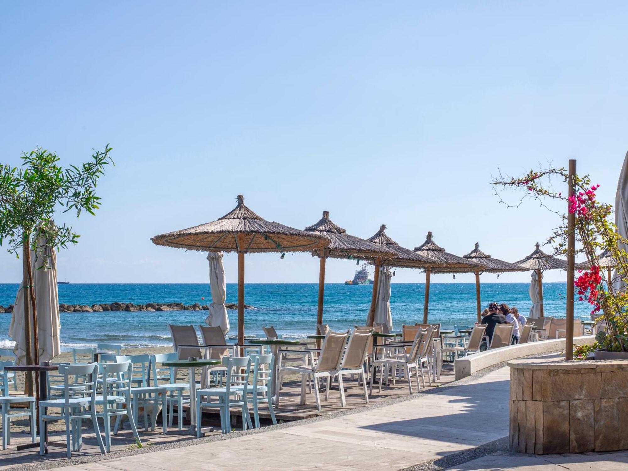 Sanders Crystal 2 Limassol Exterior photo
